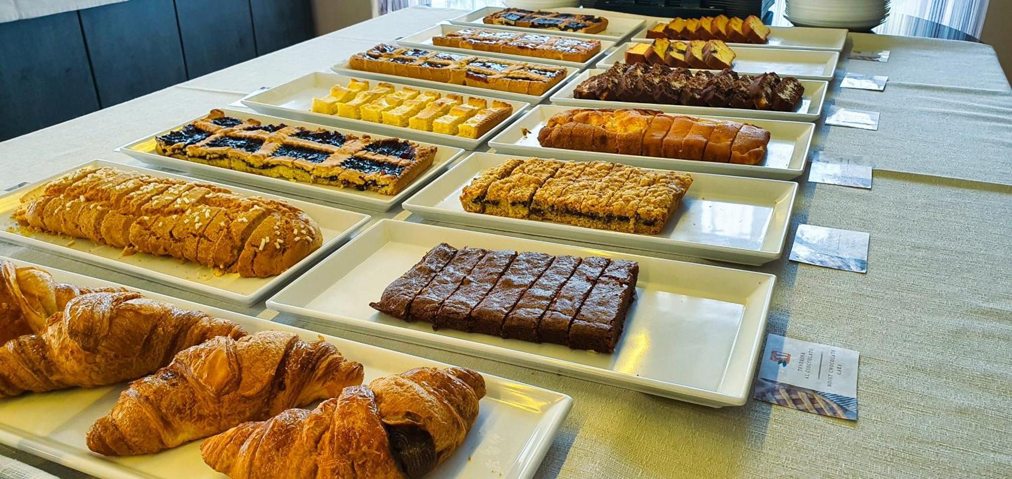 Hotel Manuela Cervia Kültér fotó