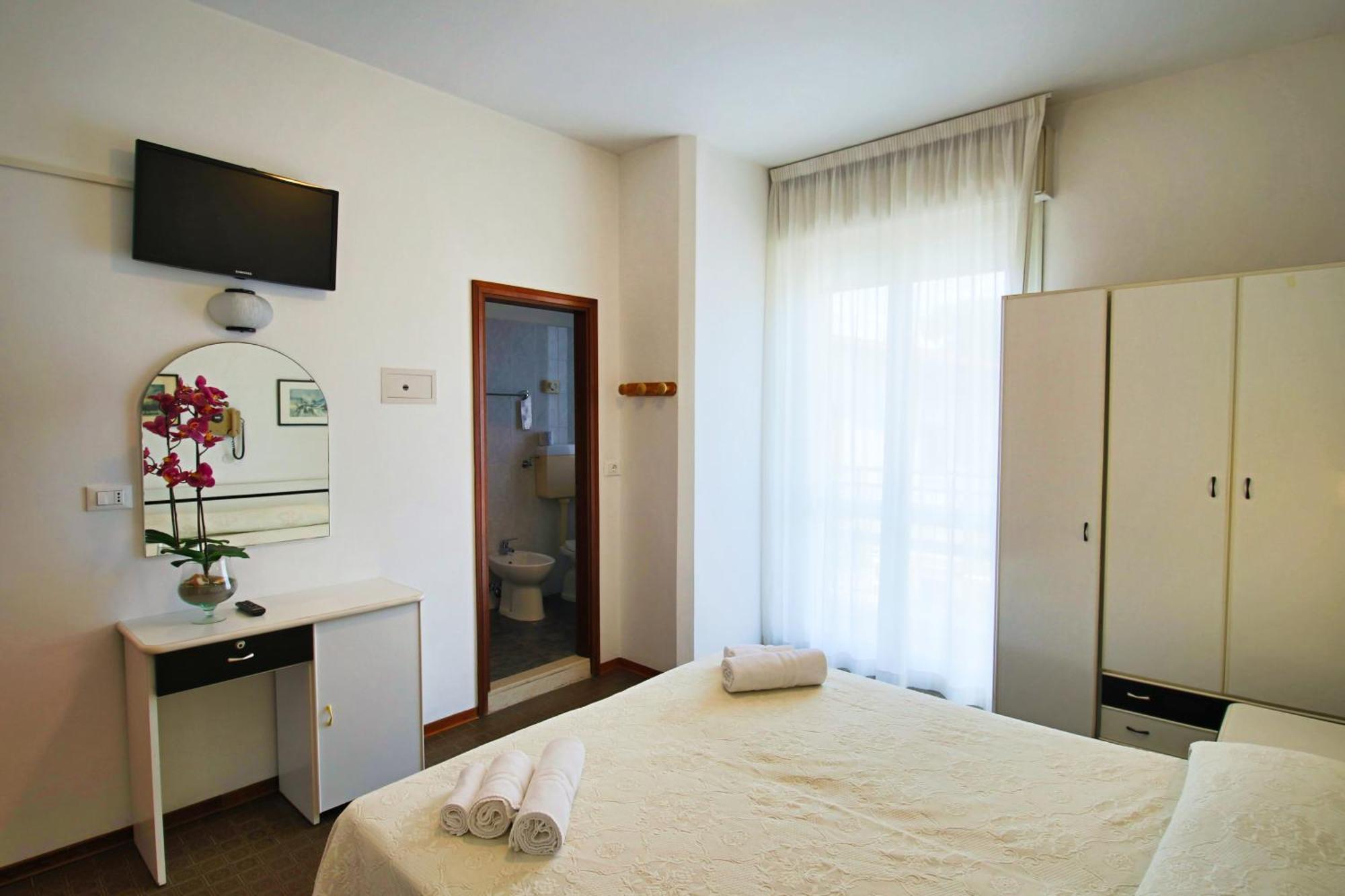 Hotel Manuela Cervia Szoba fotó