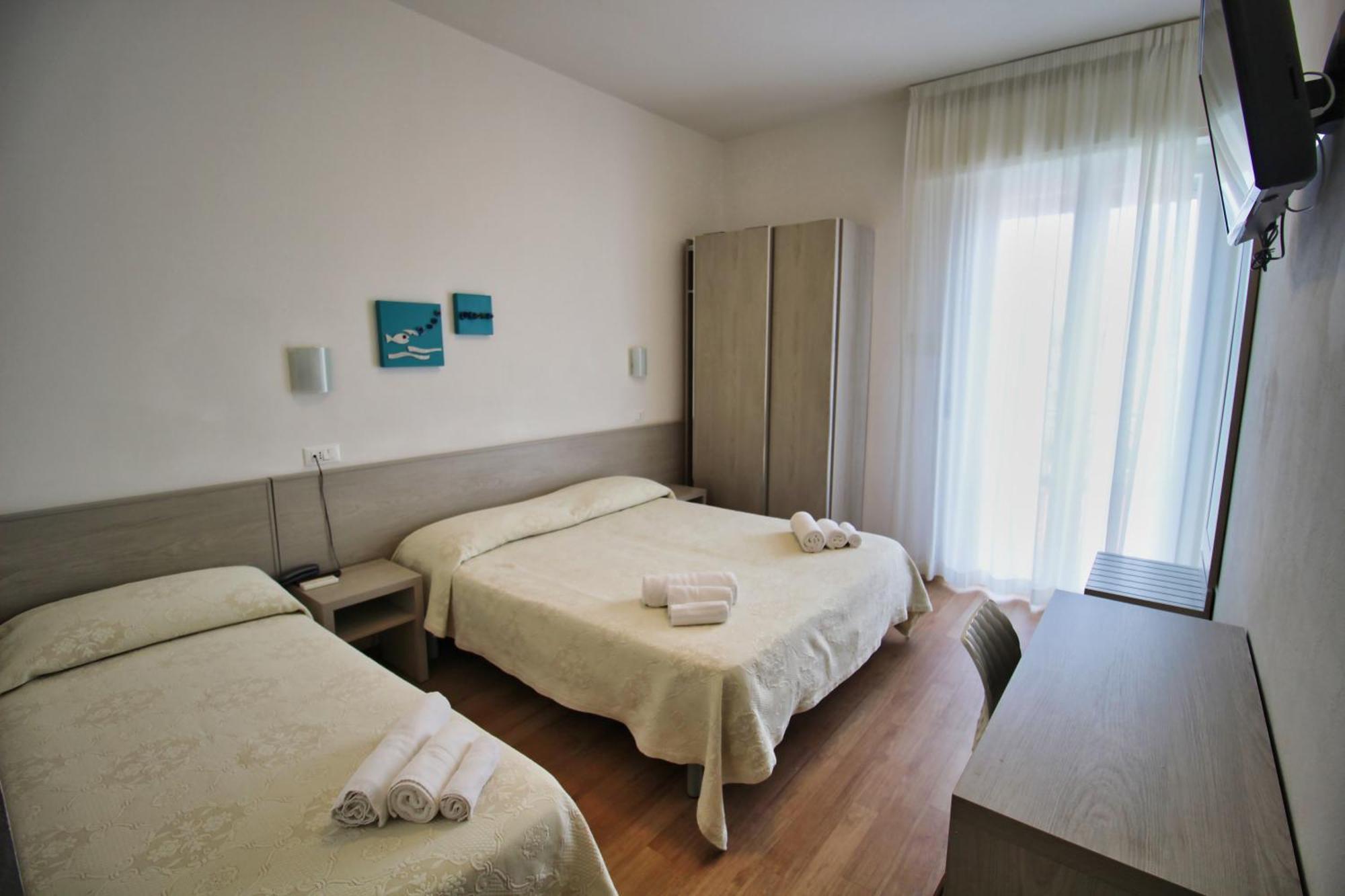 Hotel Manuela Cervia Szoba fotó