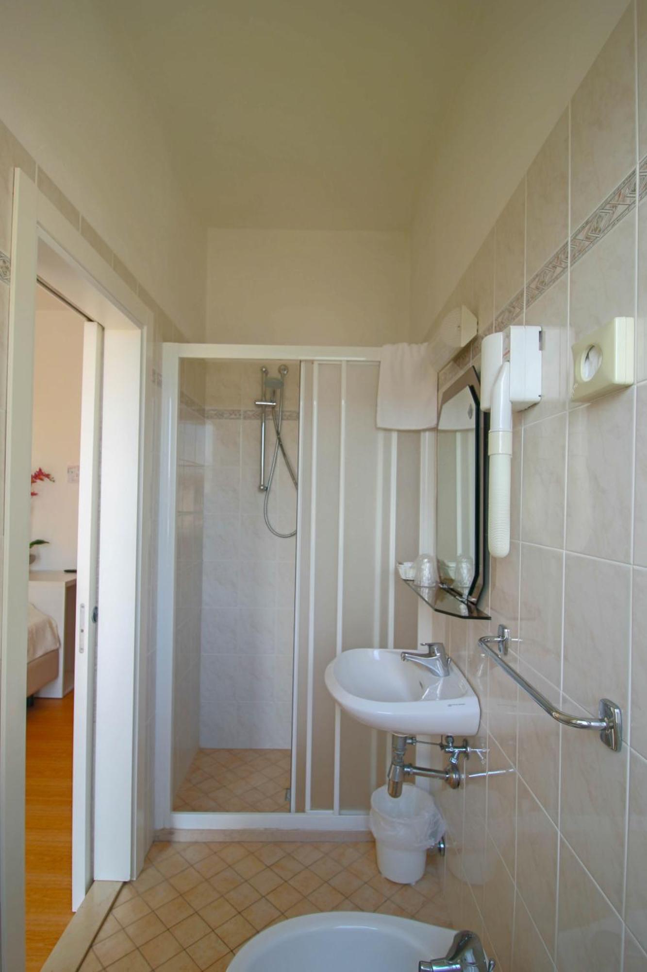 Hotel Manuela Cervia Szoba fotó