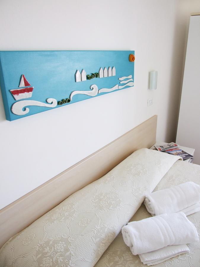 Hotel Manuela Cervia Kültér fotó